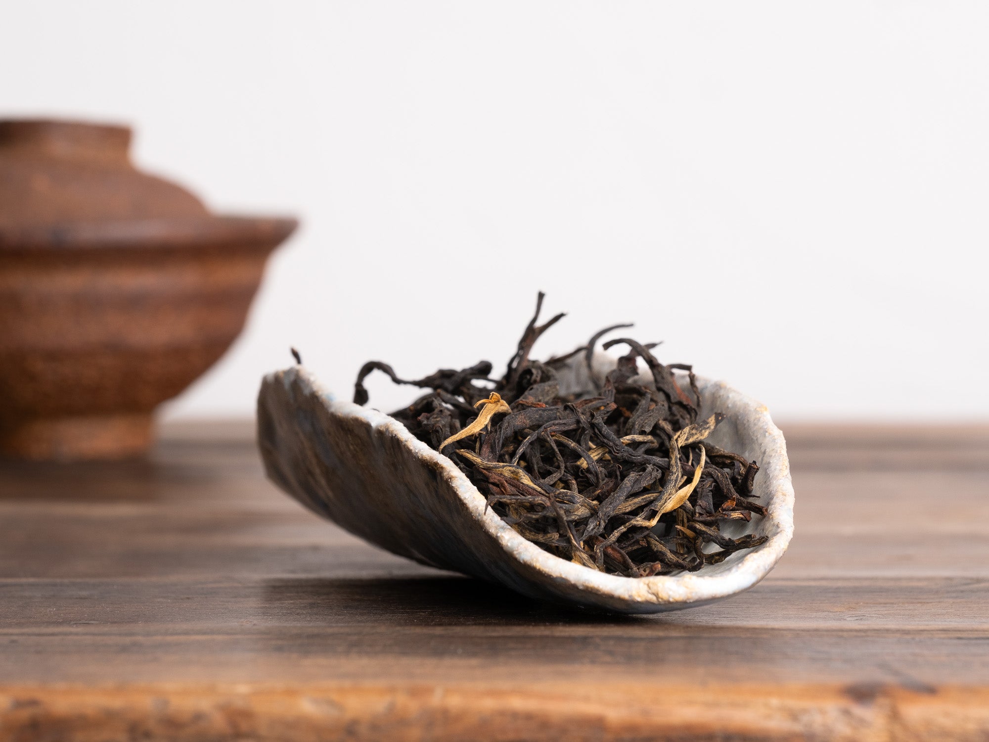 Té negro gushu secado al sol de tailandia