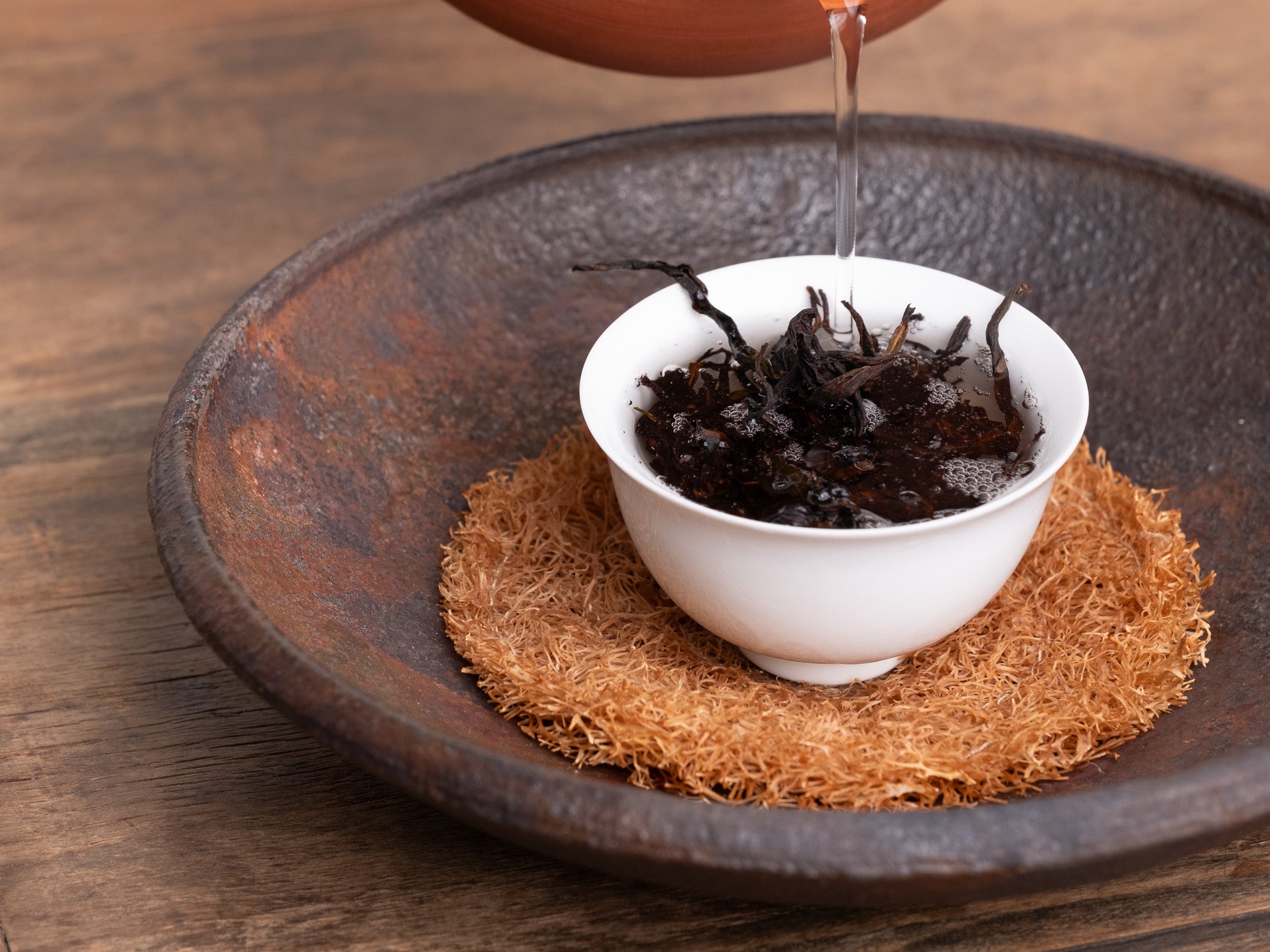 Infusión de té Oolong Dancong Mi Lan Xiang Laocong de Wudong con gaiwan